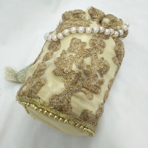 Golden shiny Golbag Embroidered with pearl handle and